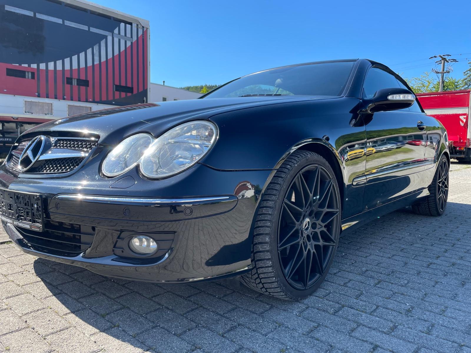 Mercedes-Benz CLK 200 K LEDER/NAVI/19"/H&R/4-ROHR-ABGASANLAGE