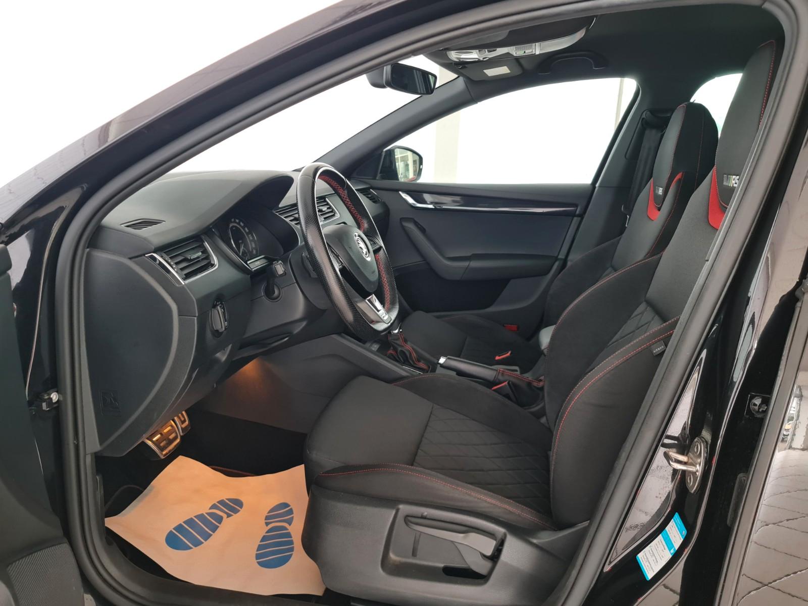 Skoda Octavia Combi RS, unfallfrei, Navi, Kamera, LED