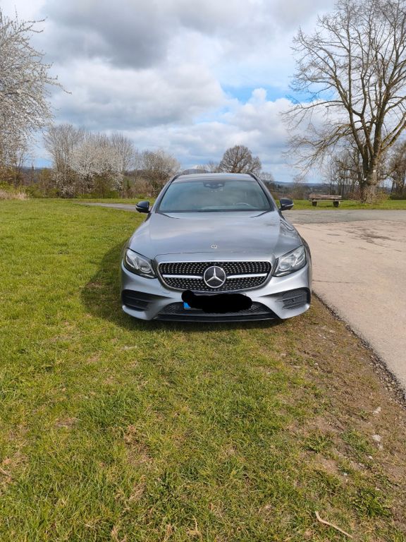 Image of Mercedes-Benz E 450