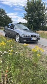 BMW e36 316i Limousine - BMW 316 aus 1993