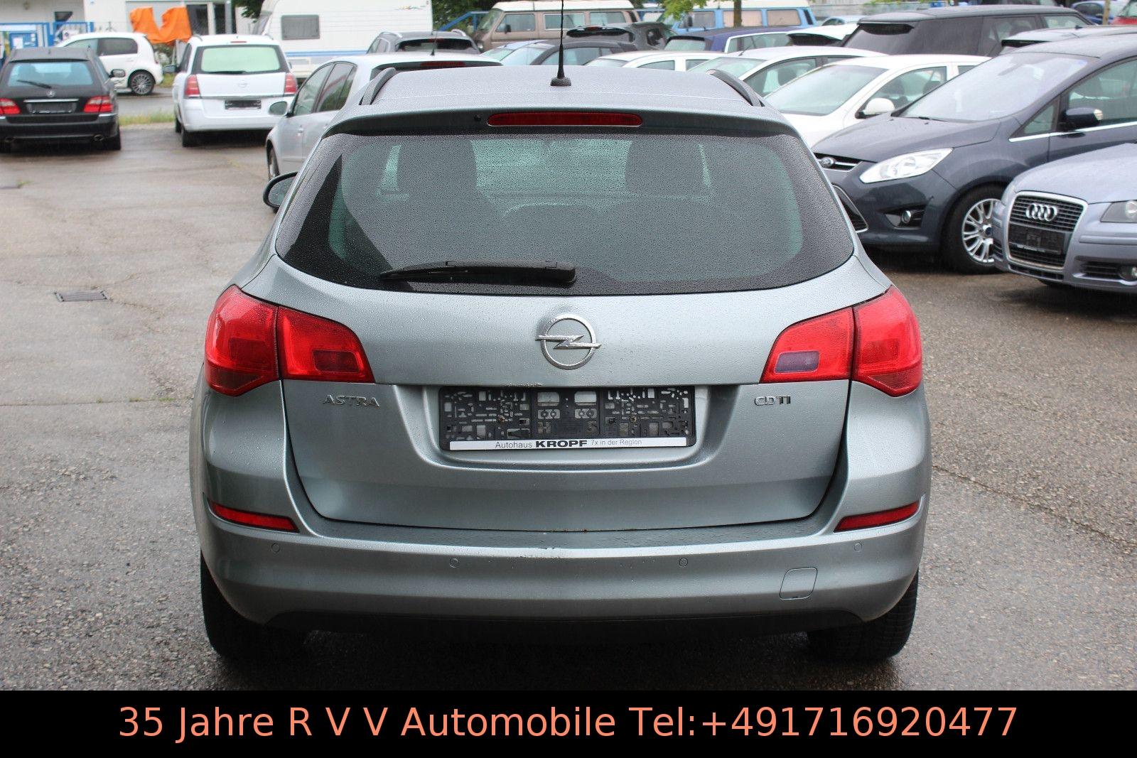 Opel Astra 2012 — photo 5