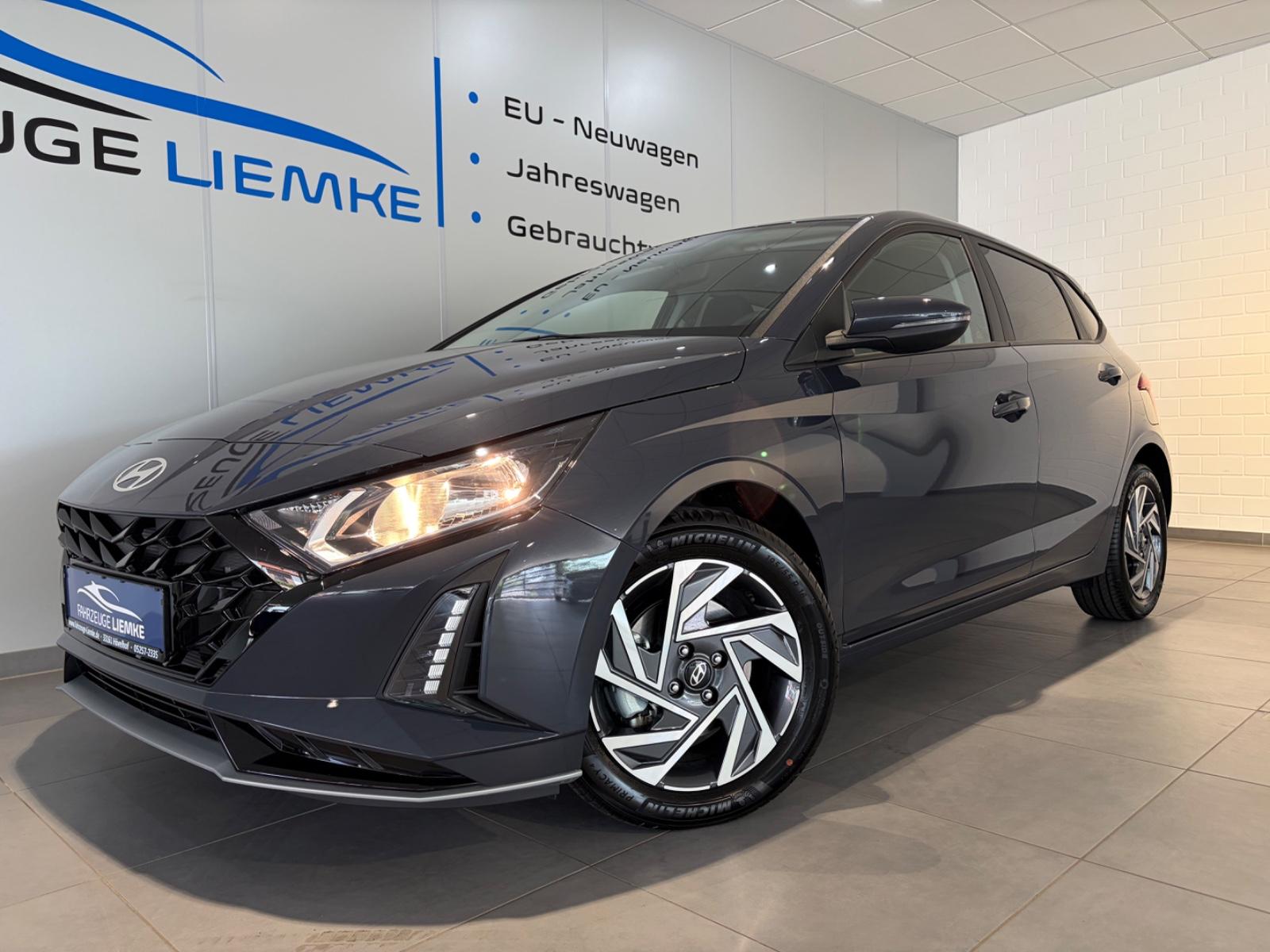 Hyundai i20 Family Automatik+Alu+SHZ+Kamera+