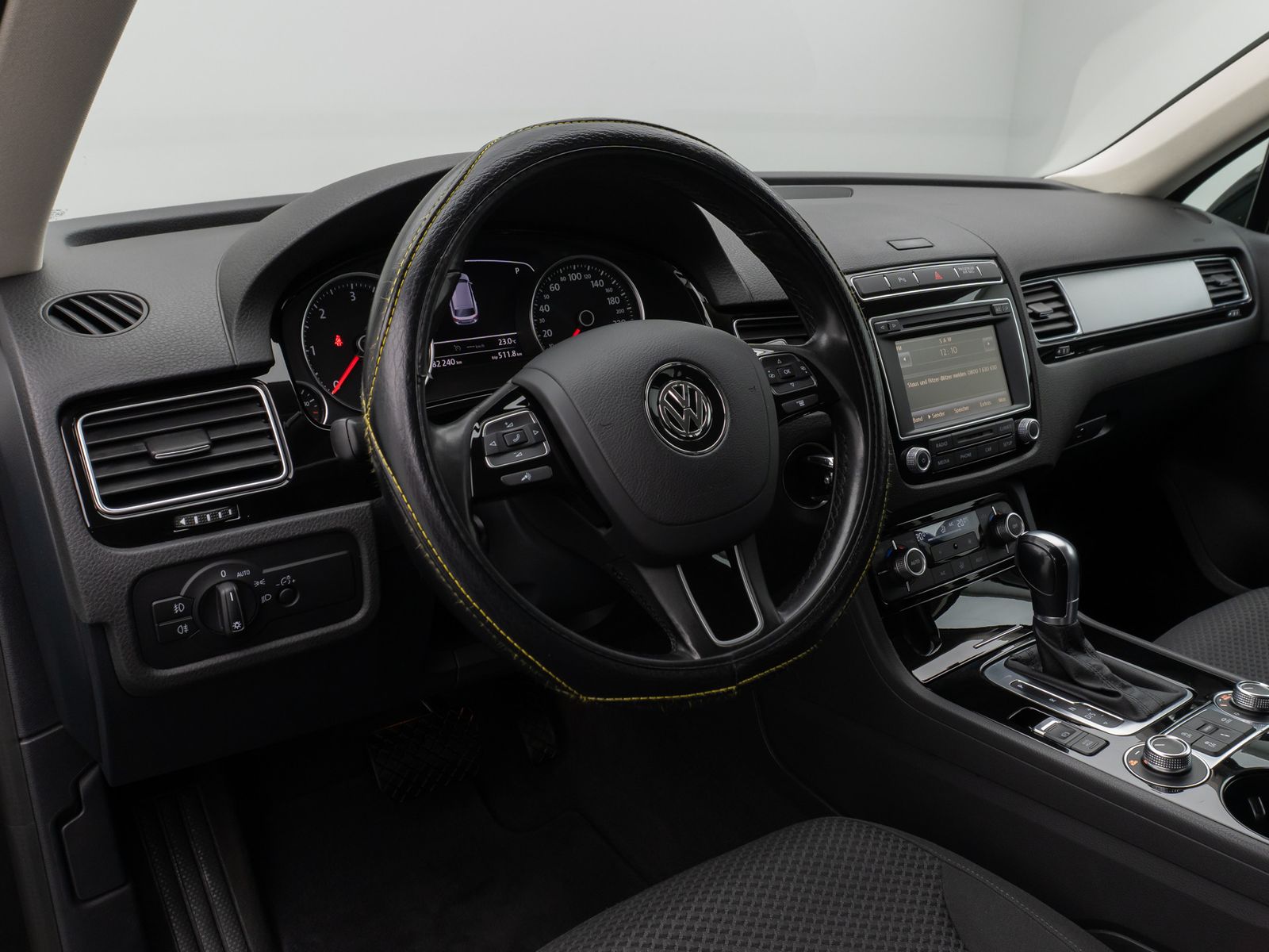 Fahrzeugabbildung Volkswagen Touareg 3.0 TDI V6 Terrain Tech 4Mot PDC BiXenon