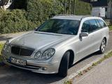 Mercedes-Benz Gepflegte E 220 CDI T CLASSIC - gebrauchte Mercedes-Benz E 220 aus dem Jahr 2005