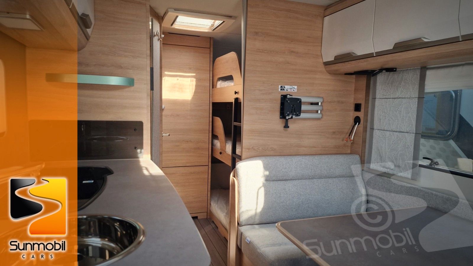 Fahrzeugabbildung Knaus Südwind 500 QDK 60 Years Edition 3er Stockbett