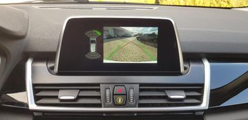Fahrzeugabbildung BMW Baureihe 2 Gran Tourer 218 i Sport Line