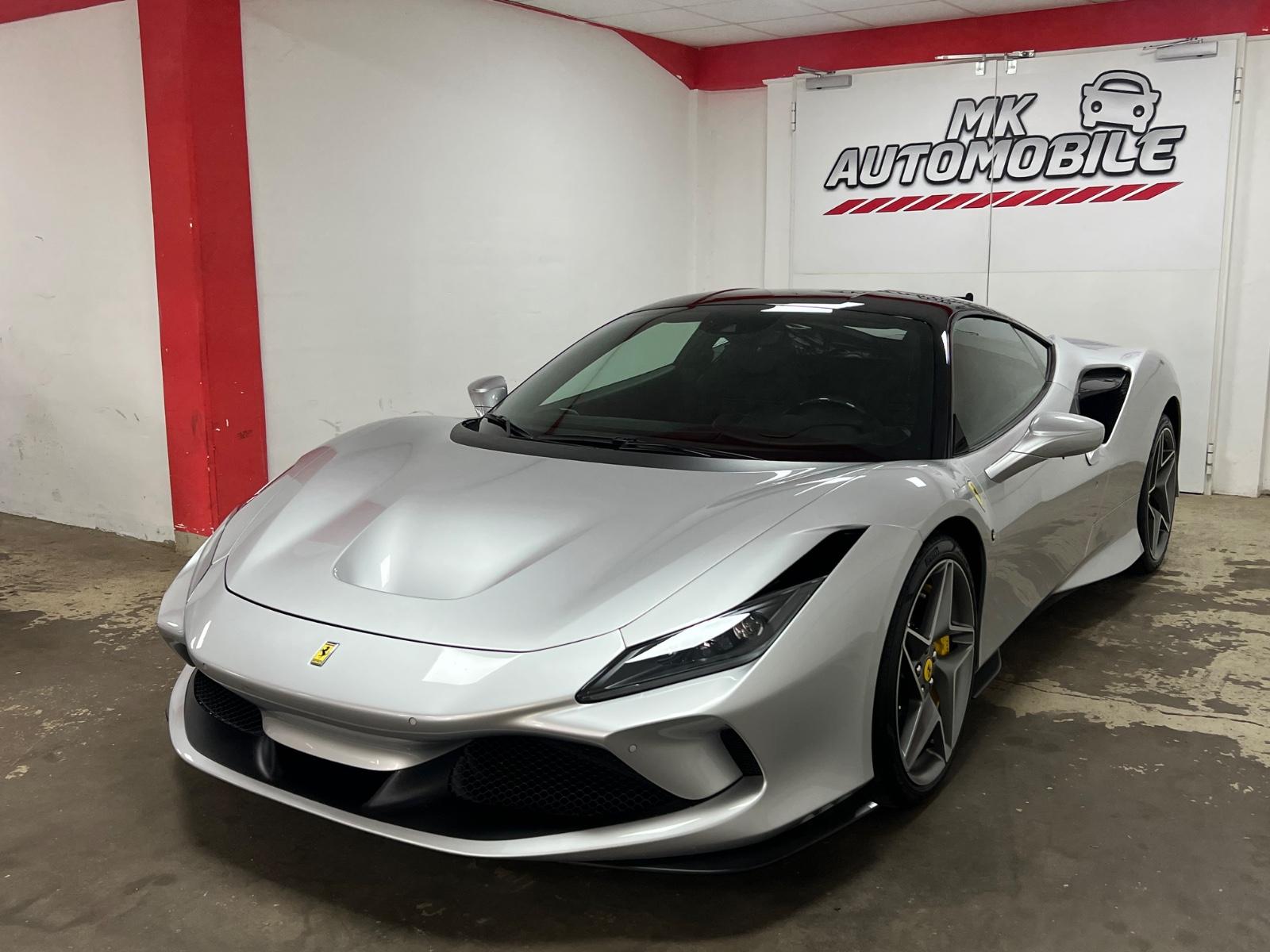 Ferrari F8 Tributo Coupé DCT *Carbon*Lift*JBL*Garantie*