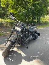 Harley-Davidson FAT BOB  - STREETFIGHTER