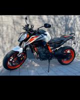 KTM 890 Duke R  - KTM 890 DUKE R