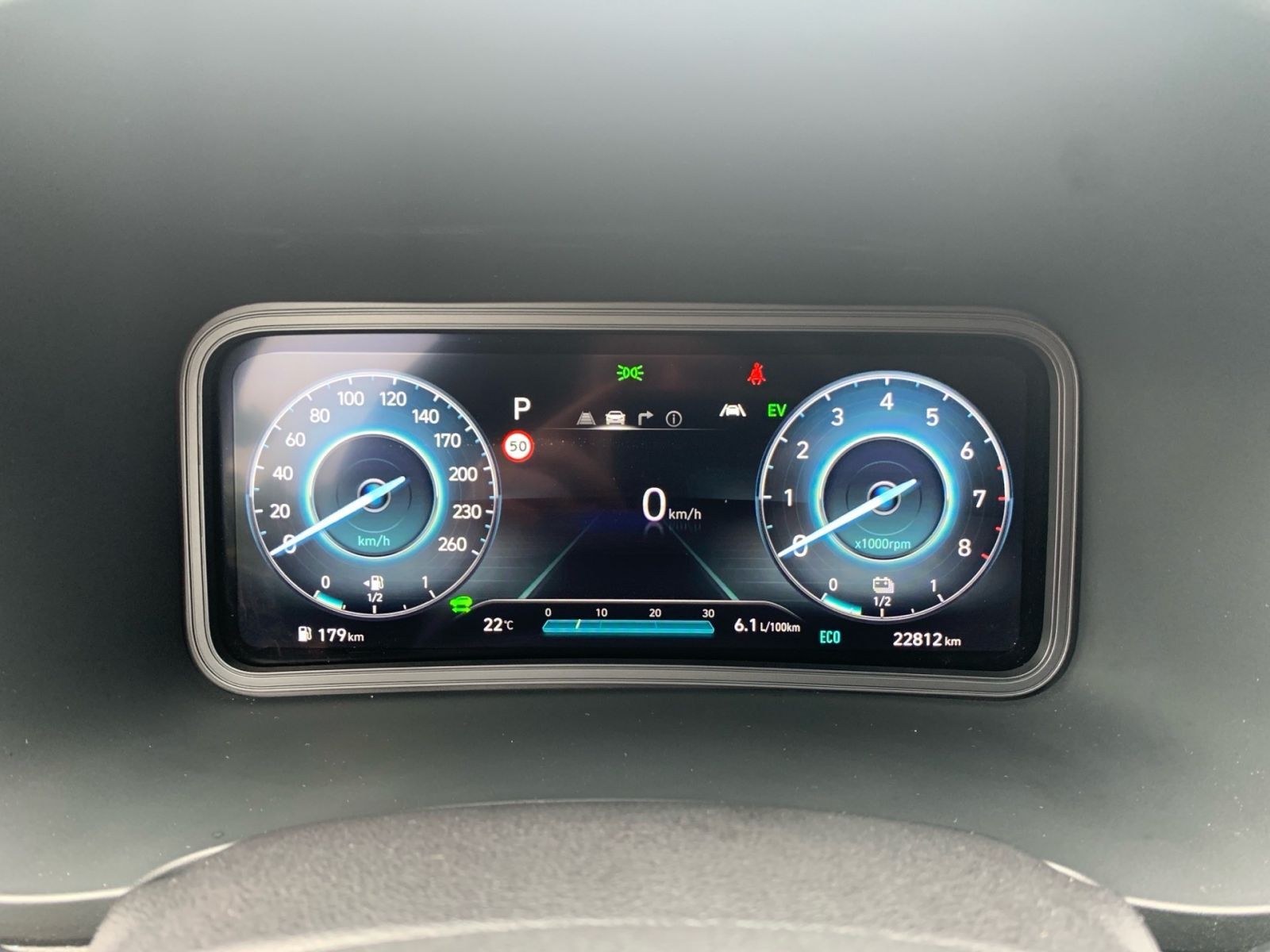 Fahrzeugabbildung Hyundai Kona 1.6 GDI Trend Hybrid LED Navi Kamera