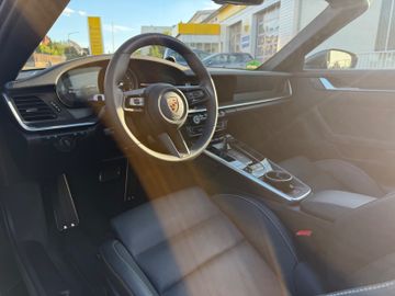 Porsche 992 - 12