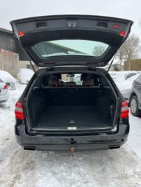 Mercedes E 350 - 8