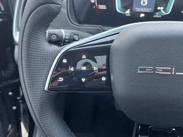 Bild 8 BAIC Beijing X75 DAB - ACC - Panoramadach - CarPlay -