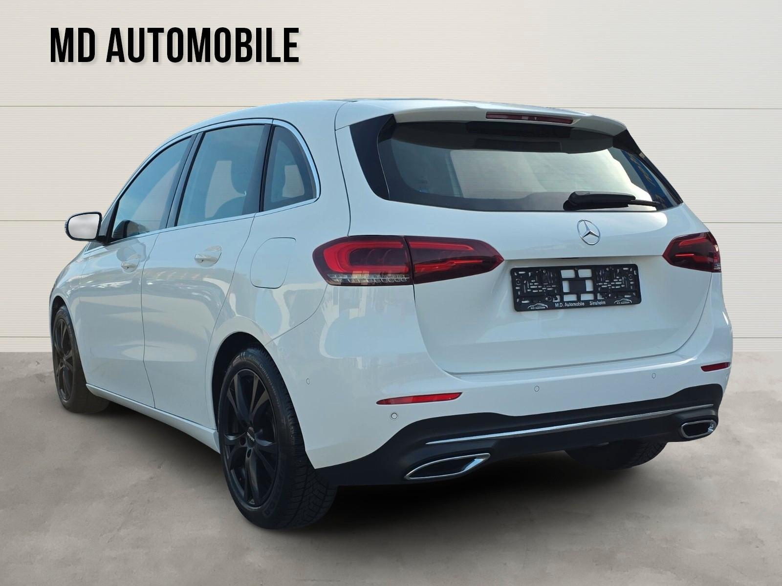 Mercedes-Benz B 220 4Matic Progressive LED Navi Leder