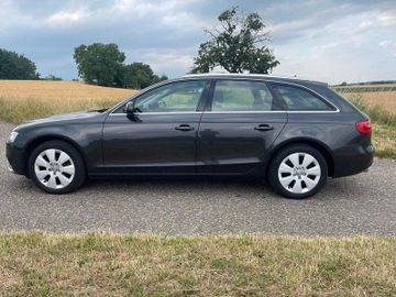 Audi A4 - 4