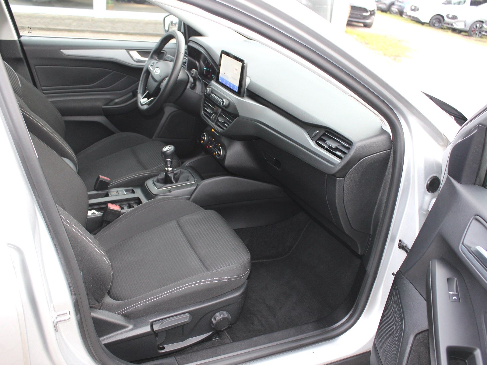 Fahrzeugabbildung Ford Focus Titanium 1,5 EcoBlue Start/Stopp