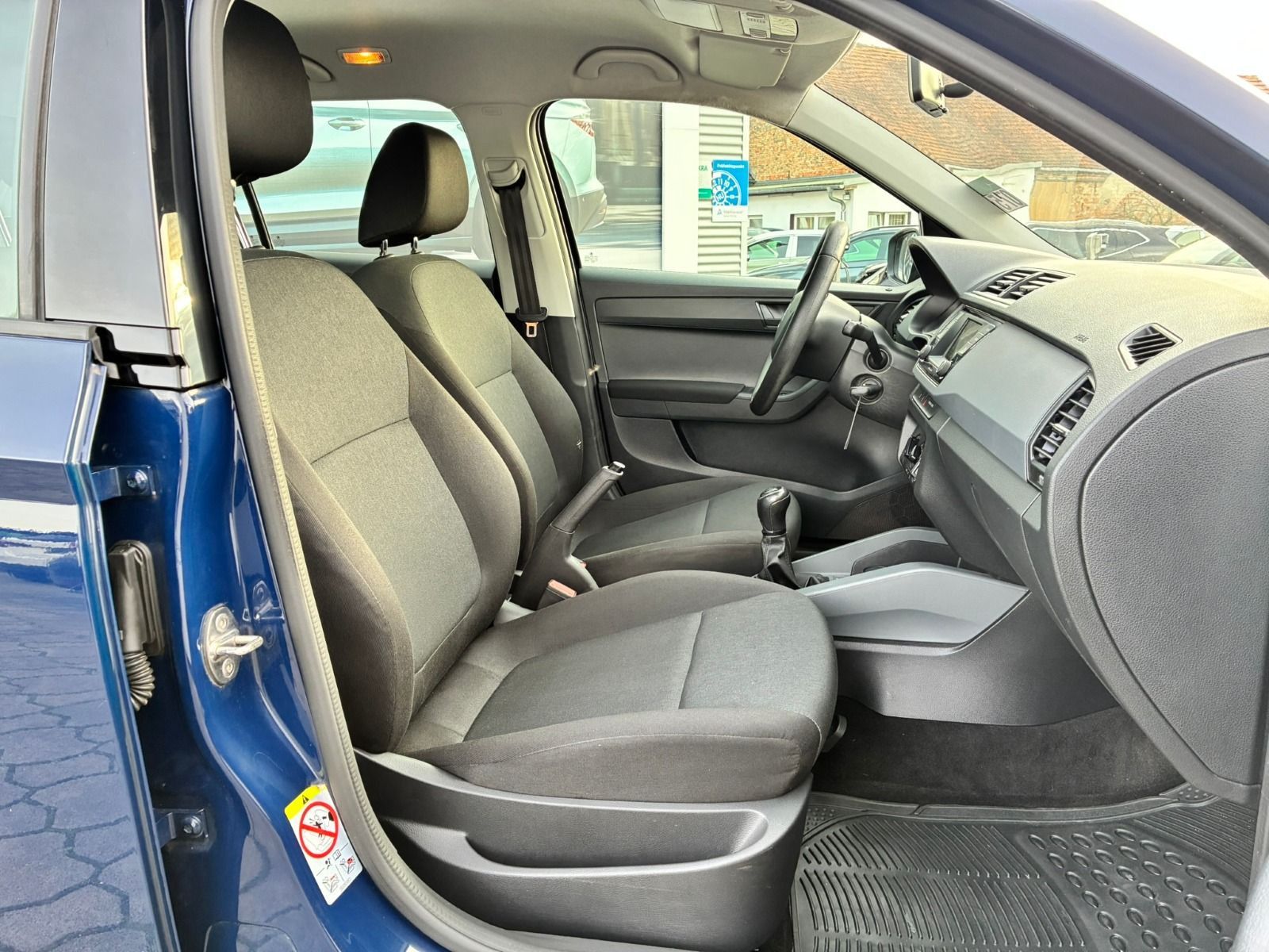 Fahrzeugabbildung SKODA Fabia Combi 1.0 TSI Cool Plus