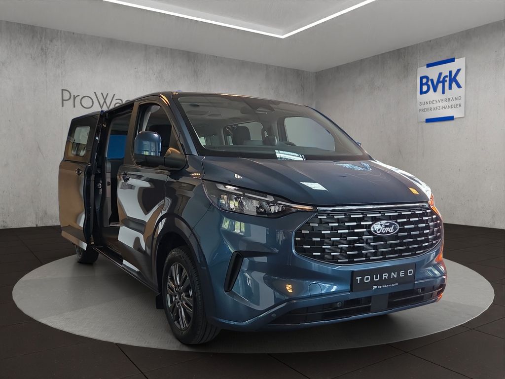 Ford Tourneo Custom