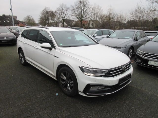 Volkswagen Passat Variant R-Line 2.0 TDI DSG NAVI AHK LED K