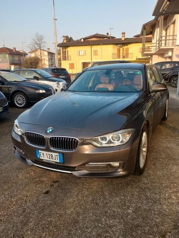 BMW Bmw 318d Touring Luxury Automatica