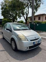Citroën Citroen C2 1.1 Exclusive 2004 Ok neopatentati - silberne Citroën C2