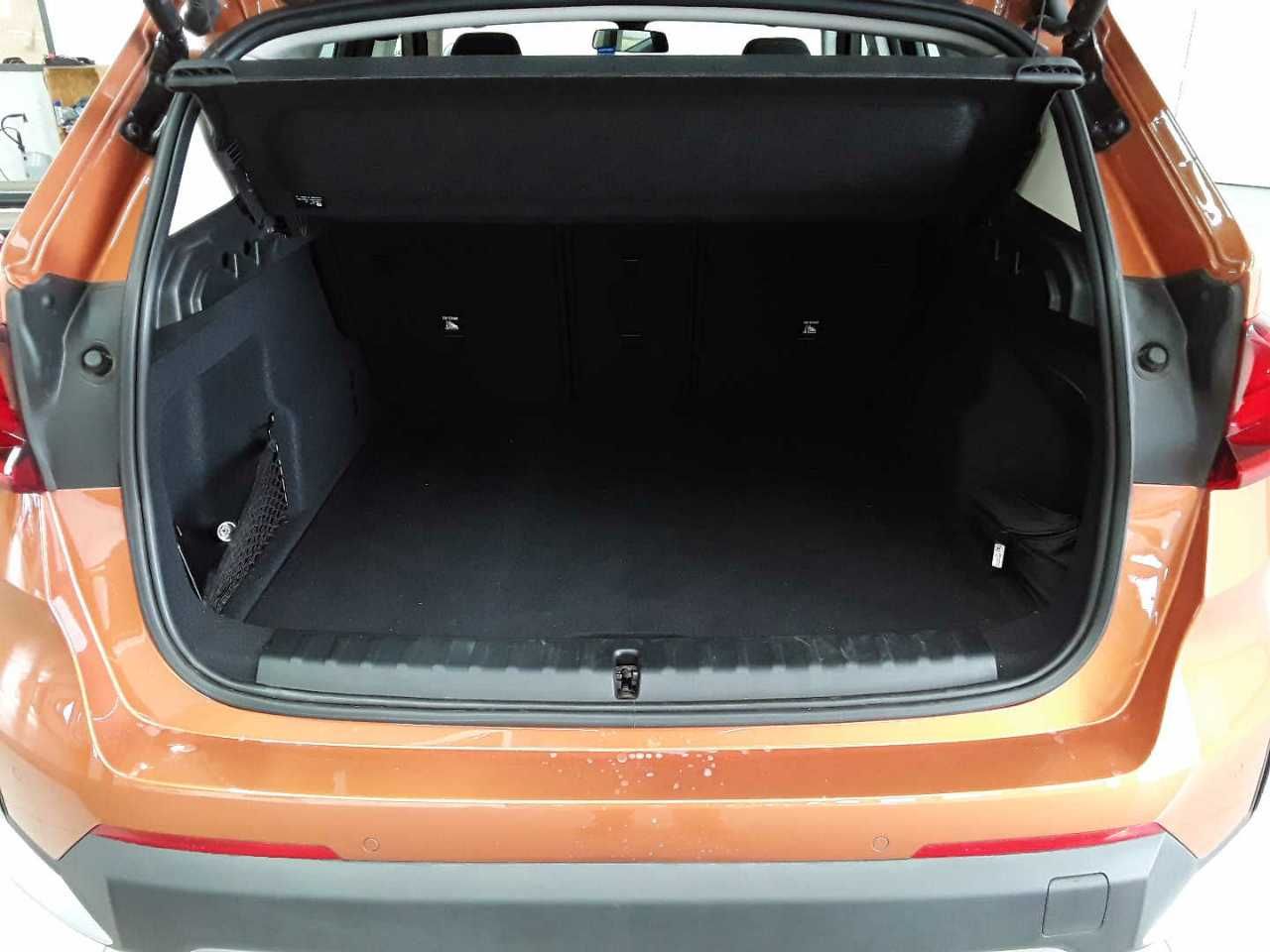 BMW X1 sDrive18d Aut. Navi Pano SHZ foto 8