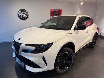 Alfa Romeo Leasingangebot: Alfa Romeo Junior Ibrida 107 kW (145PS) Sport Speciale