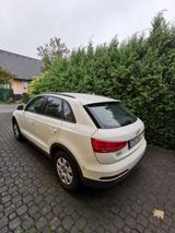Audi Q3 2.0 TFSI quattro -
