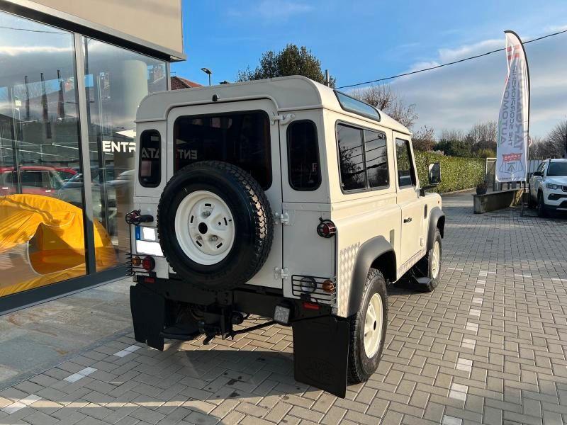 LAND ROVER DEFENDER 90 2.5 TDI 113CH