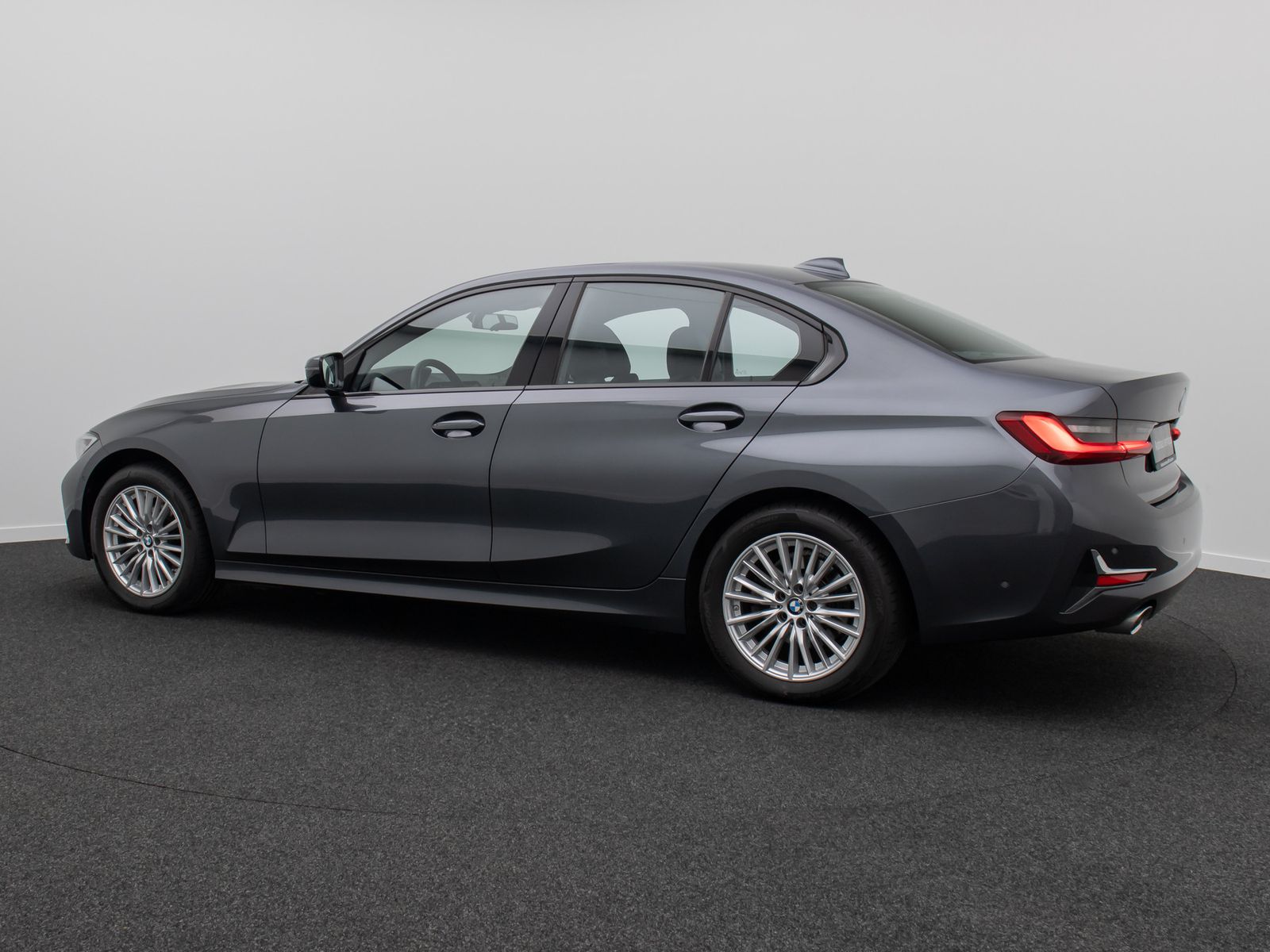 Fahrzeugabbildung BMW 320d xD Luxury Line GSD Kamera HiFi Alarm Sport