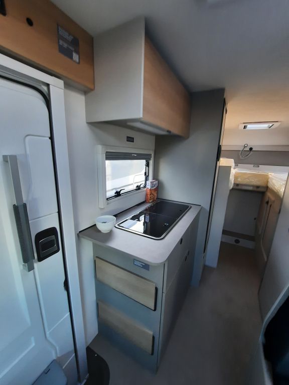 Fahrzeugabbildung LMC Tracer V 670 Verfüg./Sparen Sie 10.691,- €