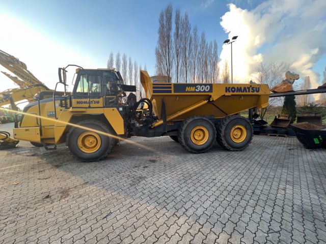 Komatsu HM300-5*deutsche Maschine*BJ2019*2350h*wie NEU