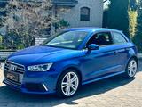 Audi S1 2.0 TFSI QUATTRO*Bi-XEN*AC-A*PDC*6-Gang*1.Hnd - Audi in Düren