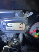 Yamaha FZ8 Fazer - YAMAHA FZ8 FAZER