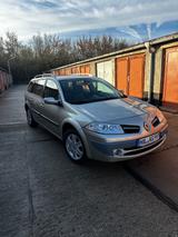 Renault Megane Grandtour Exception 2.0 16V Exception - Renault Megane aus 2009: Grandtour