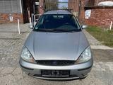 Ford Focus Focus Turnier Ghia X - Ford Focus: Ghia X
