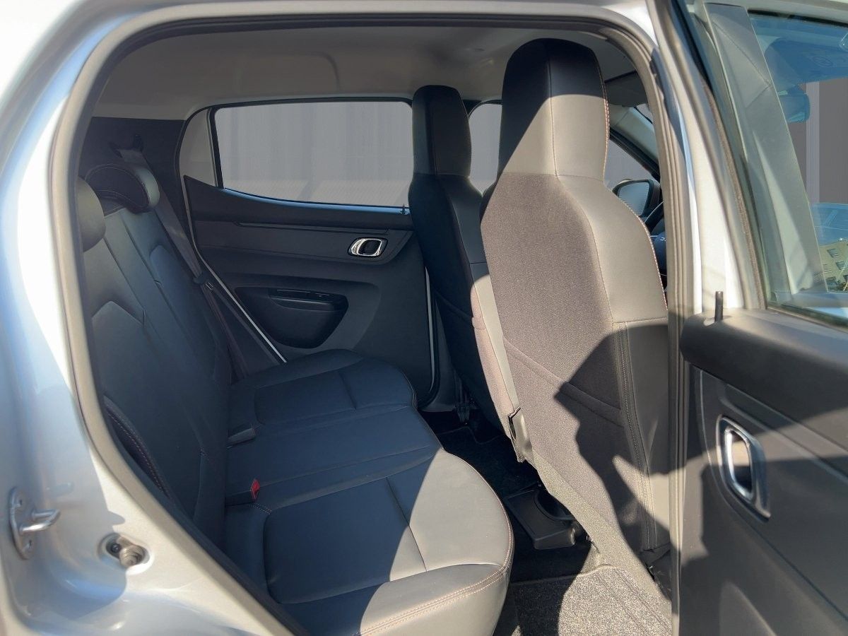 Dacia Spring - Bild 9