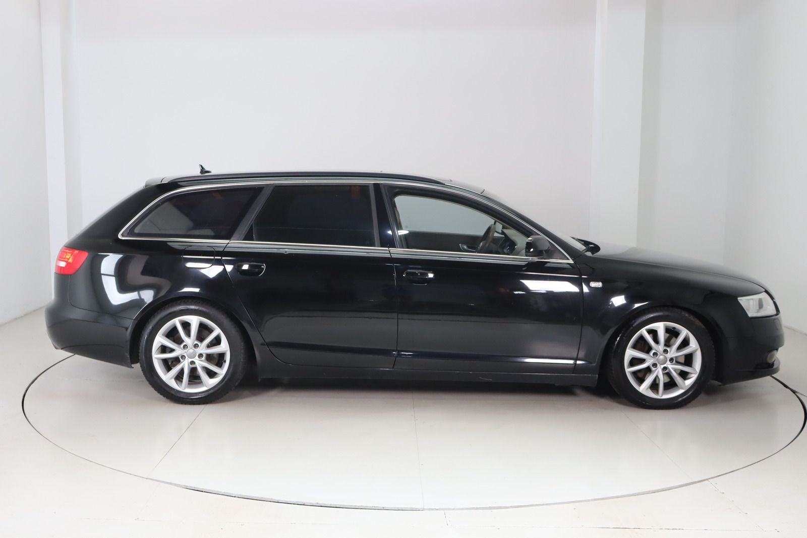 Fahrzeugabbildung Audi A6 3.0 TDI quattro Avant * Bi-Xenon * Memory