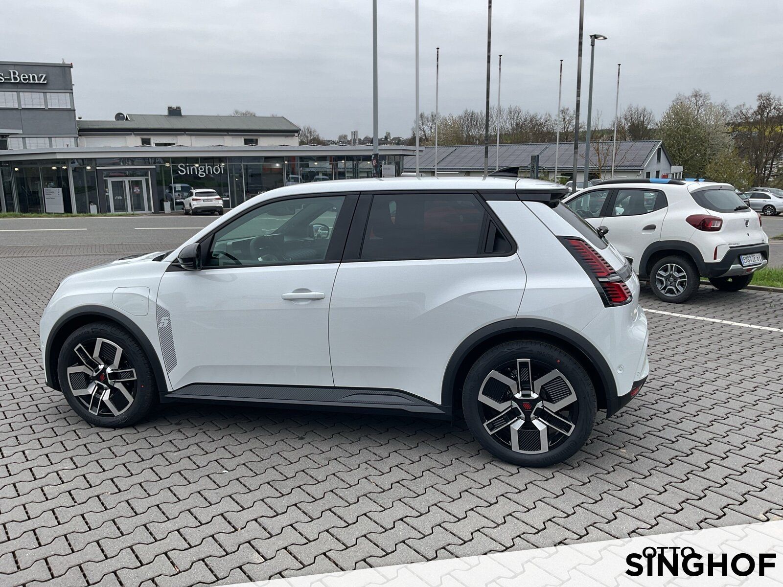 Fahrzeugabbildung Renault Renault 5 E-Tech 100% electric Techno 150 Comfor