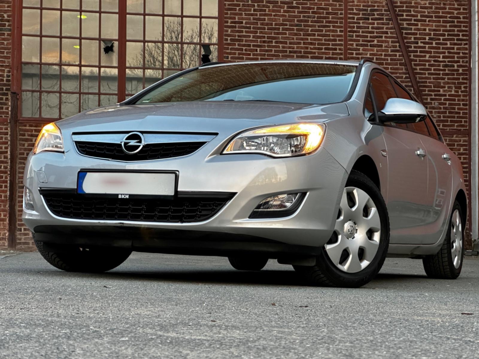 Opel Astra J Sports Edition Multi Tempo PDC Klima