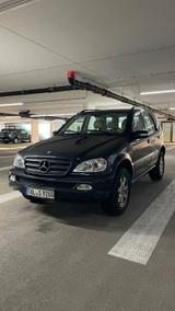 Mercedes-Benz ML 350 - V6 3.7l AppleCarplay Vollleder  - gebrauchte Mercedes-Benz ML 350 aus dem Jahr 2004