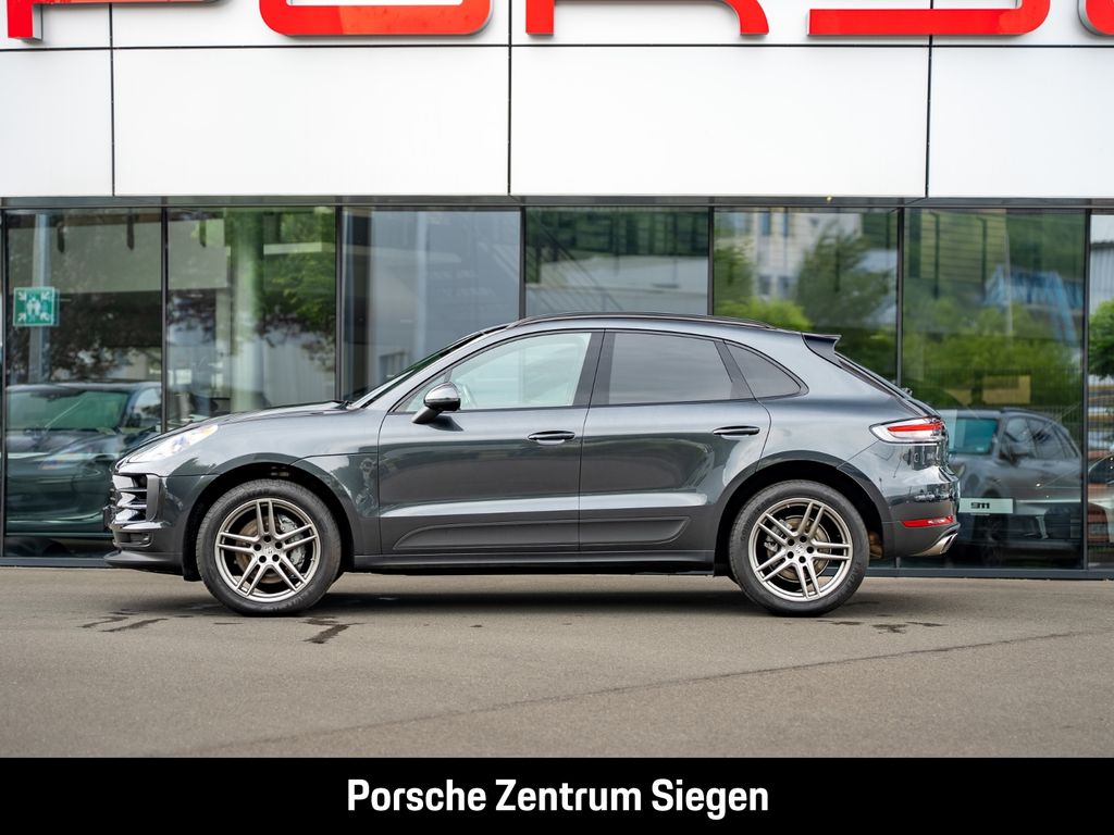 Porsche Macan S