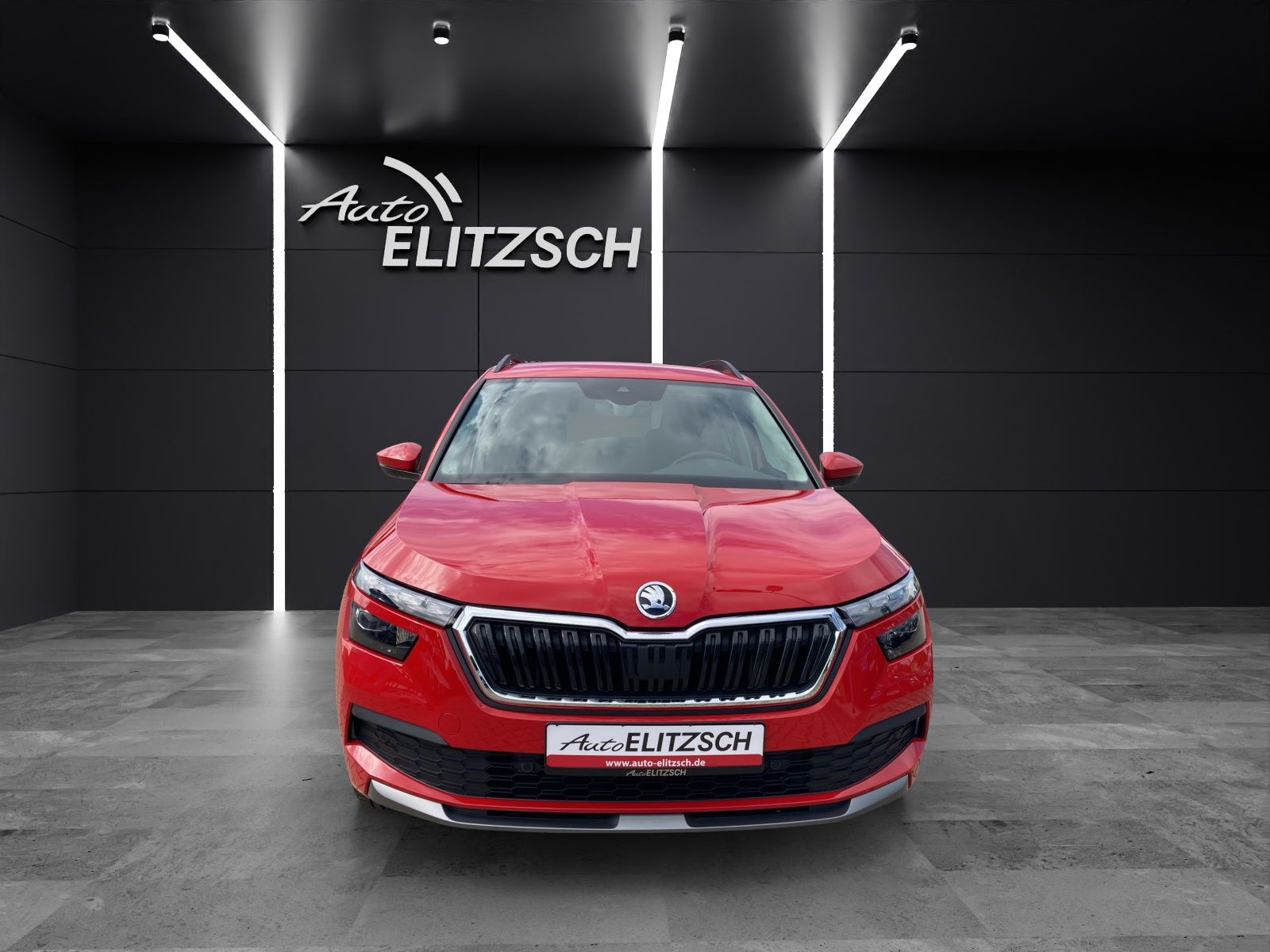 Fahrzeugabbildung SKODA Kamiq TSI Drive-125 LED Climatronic GRA PDC SH L