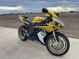 Yamaha YZF R1 - Offers