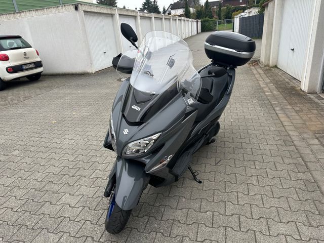 Suzuki Burgman 400