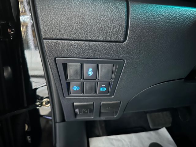 Toyota Hilux DC 4×4 MHEV Invincible *AHK*WANNE*SOFORT*