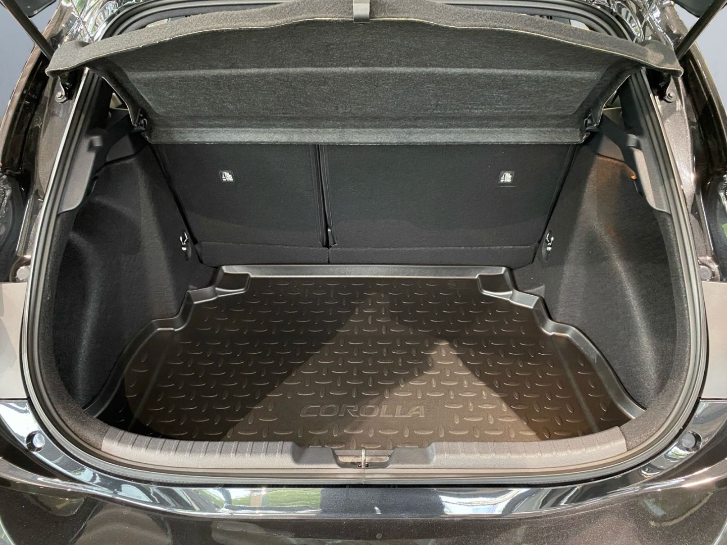 Toyota Corolla - Bild 17