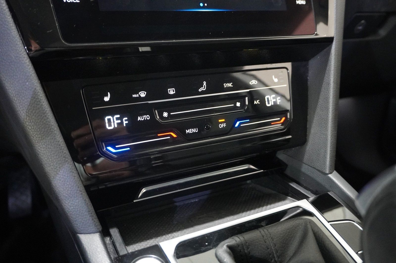 Fahrzeugabbildung Volkswagen Arteon Shooting Brake 2.0D DSG NAVI/VIRT/SH/DAB+
