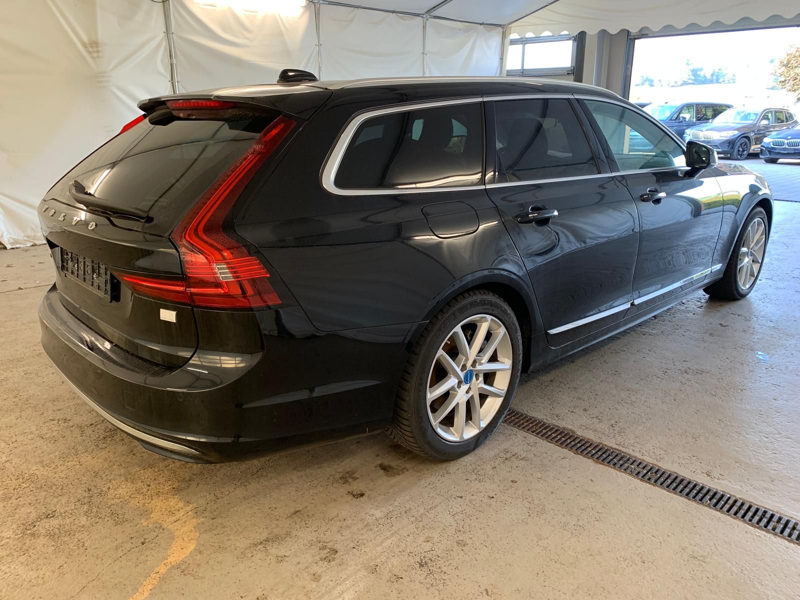 Volvo V90 T6 Recharge PlugIn AWD 18kWh Leder Memoy Kam foto 4