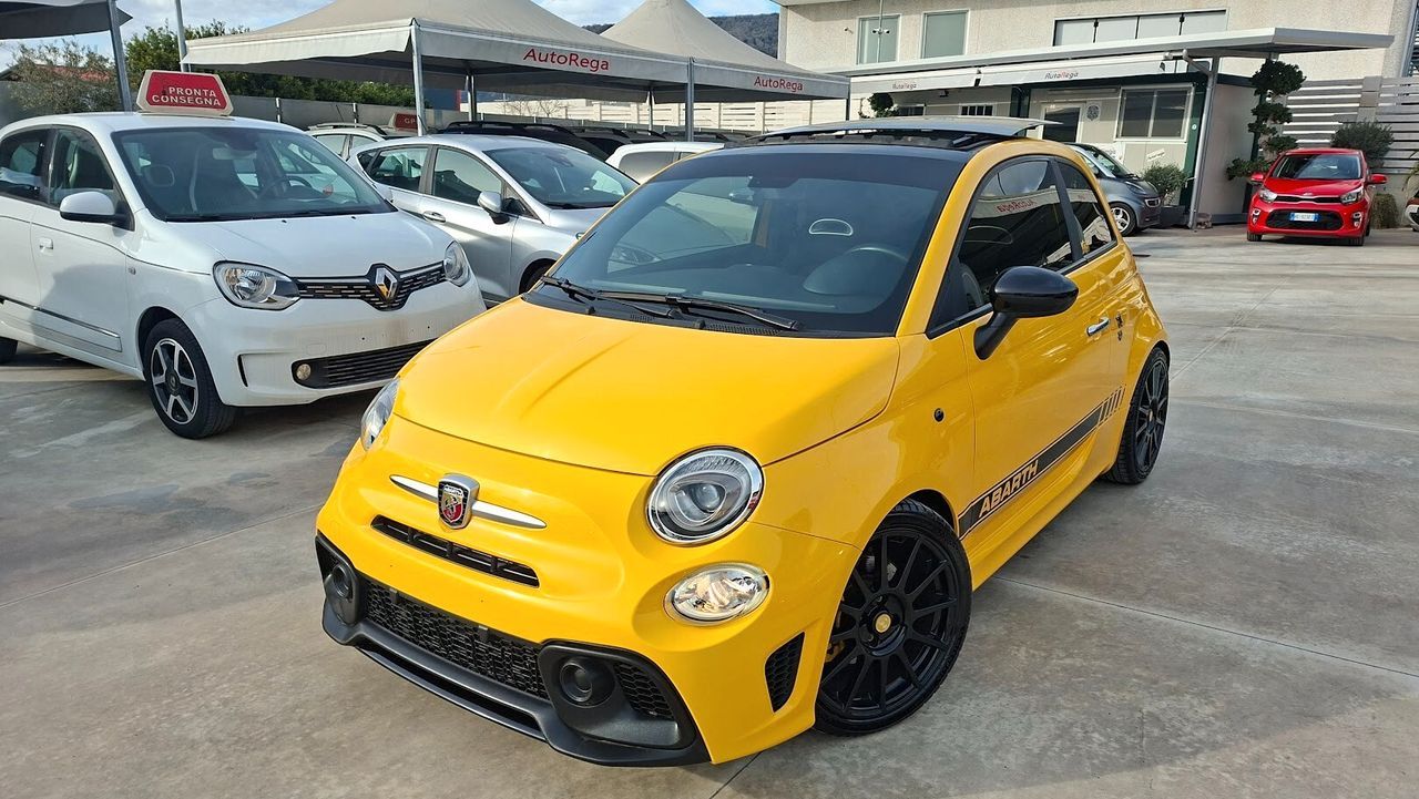 Abarth 595 1.4 Turbo T-Jet 165 CV TETTO APRIBILE imagem 2